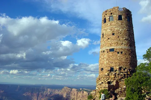 From Scottsdale: Multi-Stop Guided Grand Canyon Day Tour