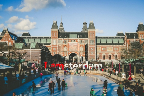 Amsterdam: Onbeperkt 4G internet in de EU met Pocket WiFi12 dagen Pocket Wi-Fi 4G/onbeperkt in de EU