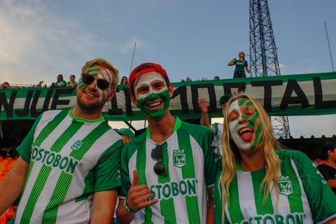 Medellin: tour di calcio con biglietti per le partite e pre-partita