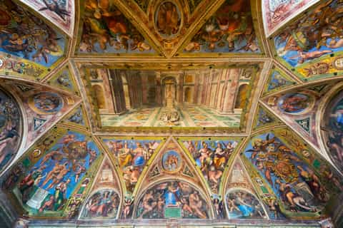Rome: Entire Vatican Tour & St. Peter's Dome Climb
