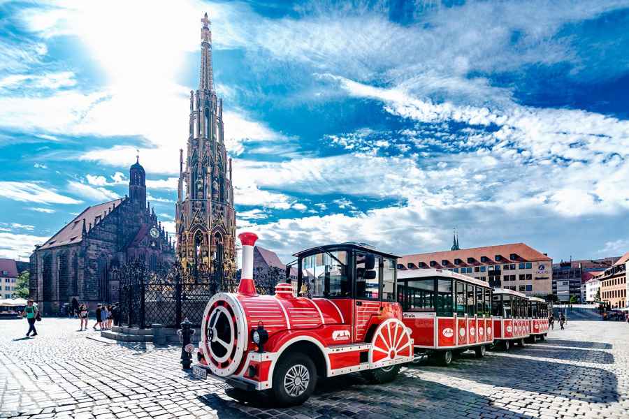 Nürnberg: Sightseeing-Tour mit der Touristenbahn