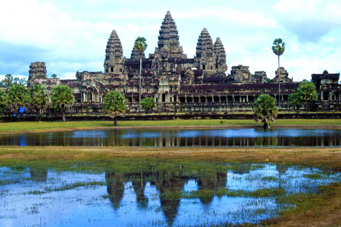 Passeio de bicicleta pelos templos de Angkor, Bayon, Ta Prohm com almoço