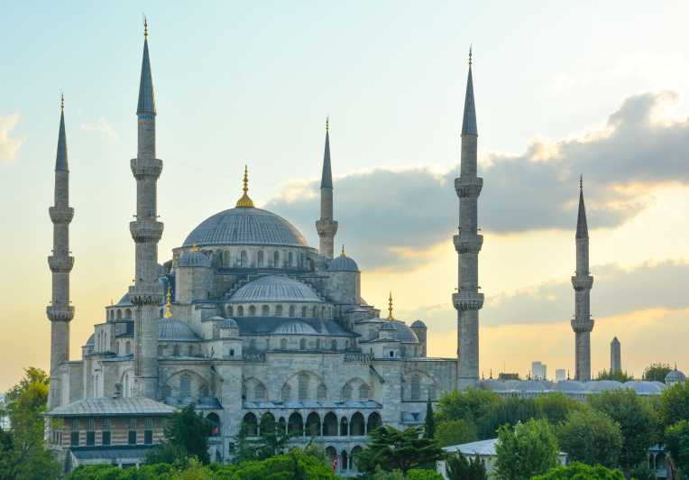 Istanbul Blue Mosque And Hagia Sophia Small Group Tour Getyourguide