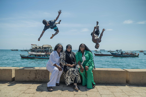 Zanzibar : Stone Town, visite des épices et de l'île prison avec déjeunerVisite privée