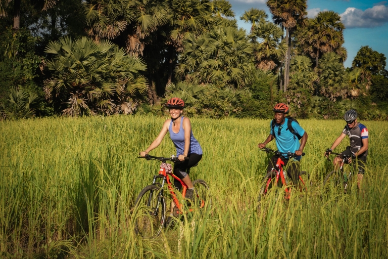 Siem Reap: Geführte Fahrradtour auf dem Land mit lokalen Snacks