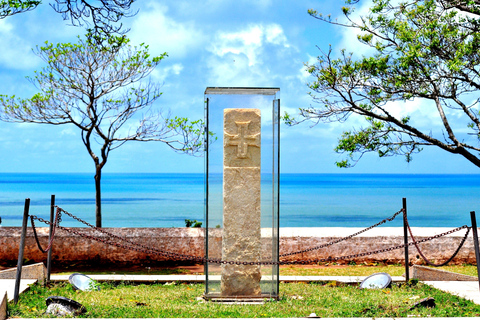 Salvador: Round-Trip Airport Transfer (SSA) and City Tour Spanish speaking guide