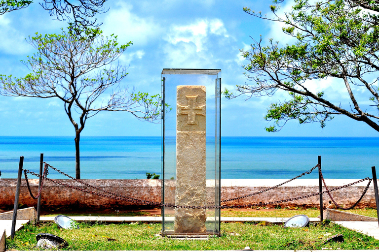 Salvador: Round-Trip Airport Transfer (SSA) and City Tour Spanish speaking guide