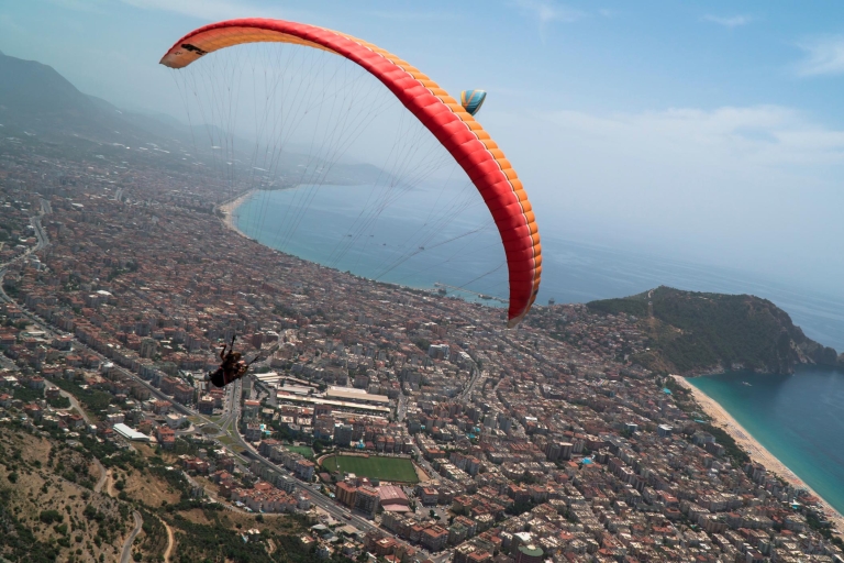 Alanya: Doświadczenie w paralotniarstwie w tandemieFrom Alanya: Tandem Paragliding Experience