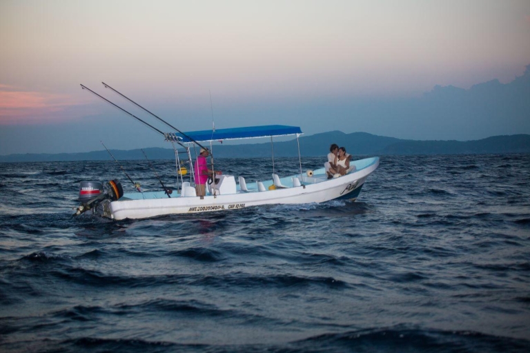 Huatulco: excursion en bateau au coucher de soleil