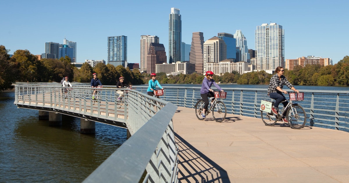 Austin: 2 Uur Durende Sightseeingtour Per Fiets | GetYourGuide