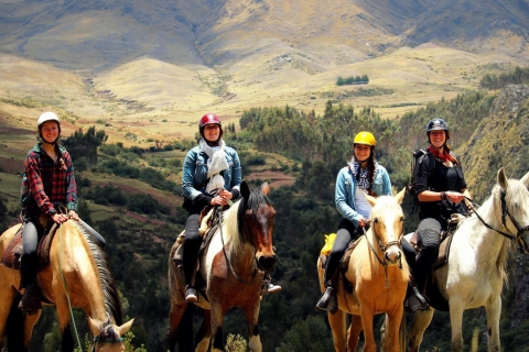 Cusco: paseo a caballo por el Templo de la Luna y el Balcón del DiabloTour privado con punto de encuentro
