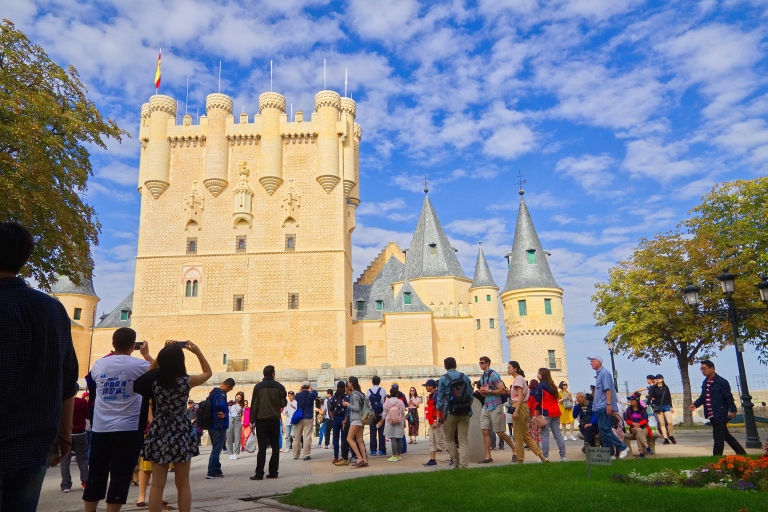 Segovia: tour con opciones de Toledo y El EscorialTour de Segovia por la tarde