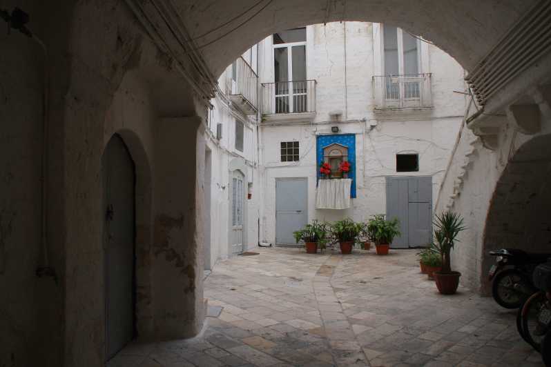 Bari: Guided Walking Tour
