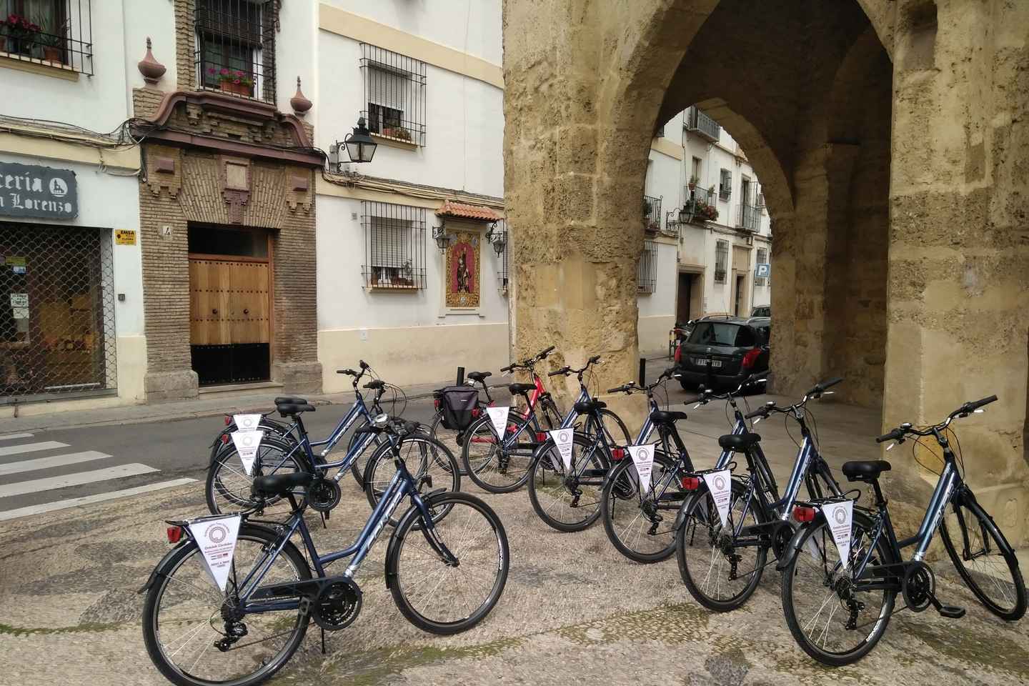 코르도바 자전거 투어로 하루 만에 즐기기