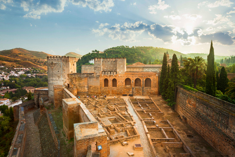 Alhambra, palais nasrides et Generalife : visite guidée de 3 heuresVisite privée