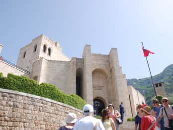 Ab Tirana: Kruja, Burg von Preza und Durrës Tour Ab Tirana: Kruja, Burg von Preza und Durrës Tour