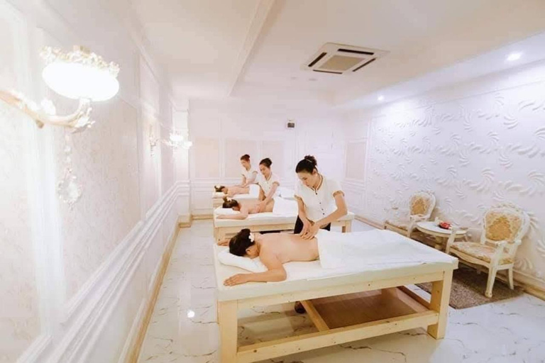 Pattaya: Massage, Thai Food Museum & 11-Course Meal