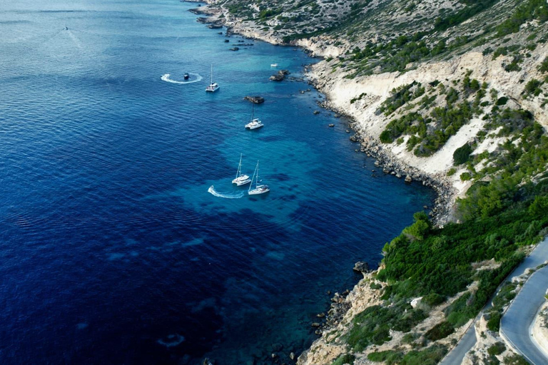 Palma de Mallorca: 4-Hour Sailing Trip with Swim Stop, SUP & Tapas