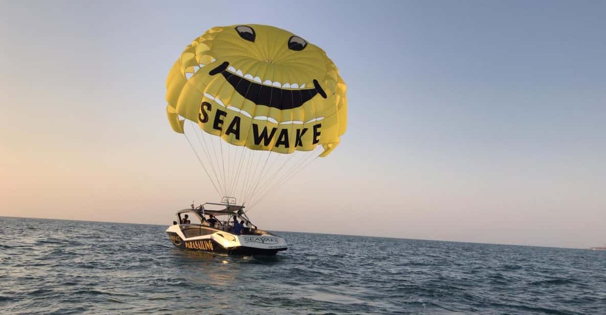 Dubai: Parasailing Adventure & Boat Tour of JBR Beach