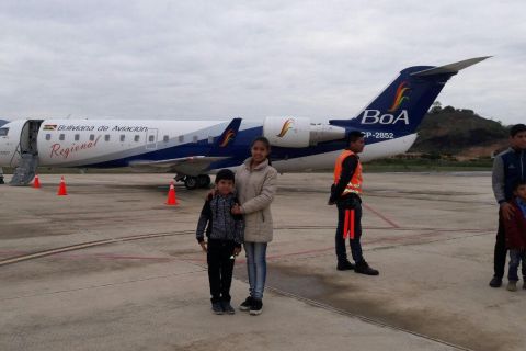 La Paz: Private Airport Transfer Service