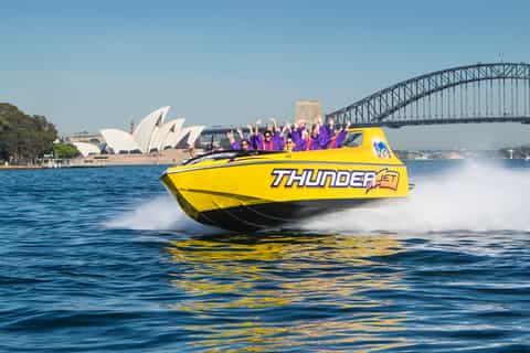 Sydney Harbour: Thunder Thrill Ride