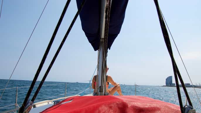 barcelona 2hour private sailing boat cruise