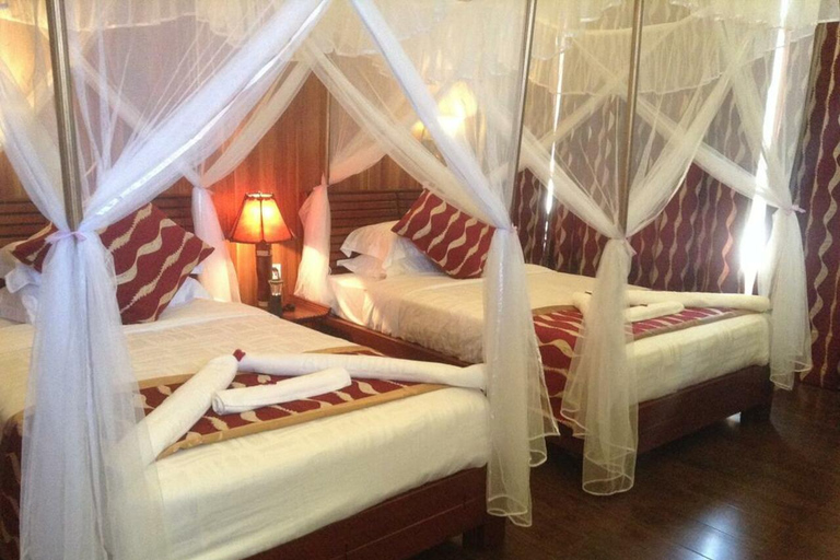 Overnight Private Safari To Masai MaraOvernight Private Safari To Masai Mara Luxury Accommodation