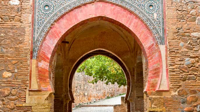 torremolinos tour guiado en grupo reducido por la alhambra
