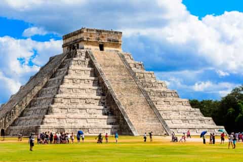 Chichen Itza, Cenote, and Valladolid All-Inclusive Tour