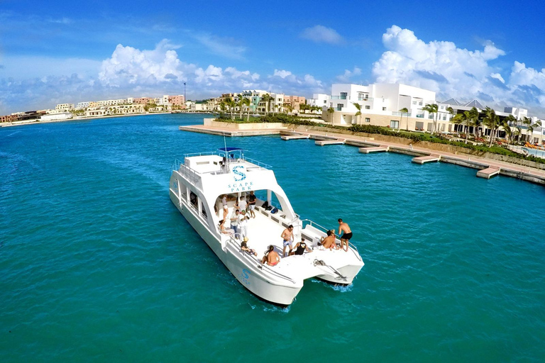 Juanillo VIP Beach Club and Hoyo Azul Catamaran Cruise