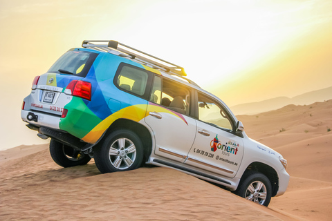 Safari nocturno por el desierto de Dubái con cena con barbacoa