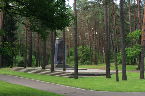 Vanuit Vilnius: Trakaikasteel en Paneriai Memorial tourOpenbare rondleiding