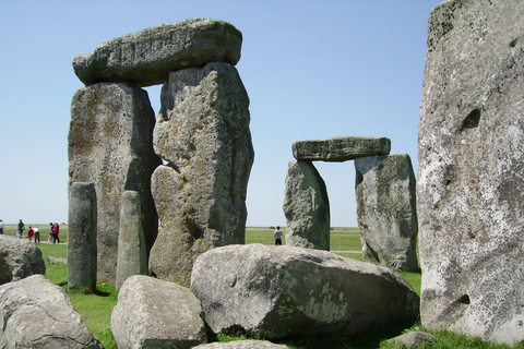 Au départ de Londres : Visite guidée privée de Stonehenge et BathVisite en anglais avec déjeuner inclus