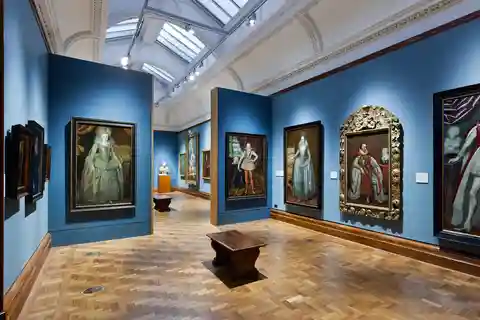 London: 3 Most Famous Art Galleries Tour