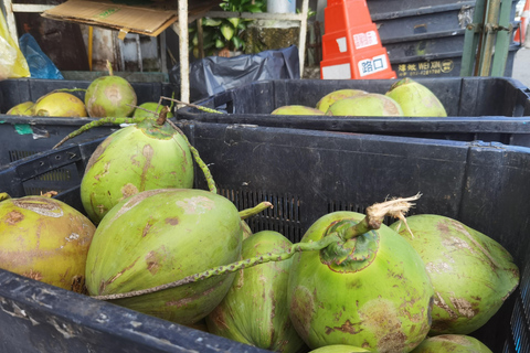 Penang Guided Day Tour with Georgetown, Batik & Beach Sunset