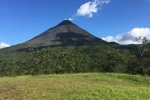 La Fortuna: Arenal Volcano Hike