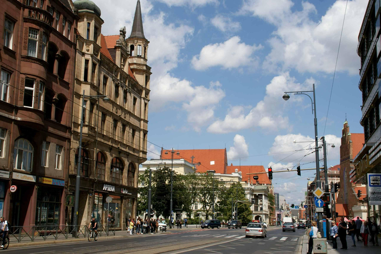 Wroclaw: Tour by large Historic Tram (1,5 h, 32 seats) Wroclaw: Tour by large Historic Tram