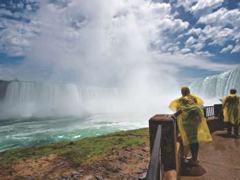 Niagarafälle, Kanada: Journey Behind the Falls Entry Ticket