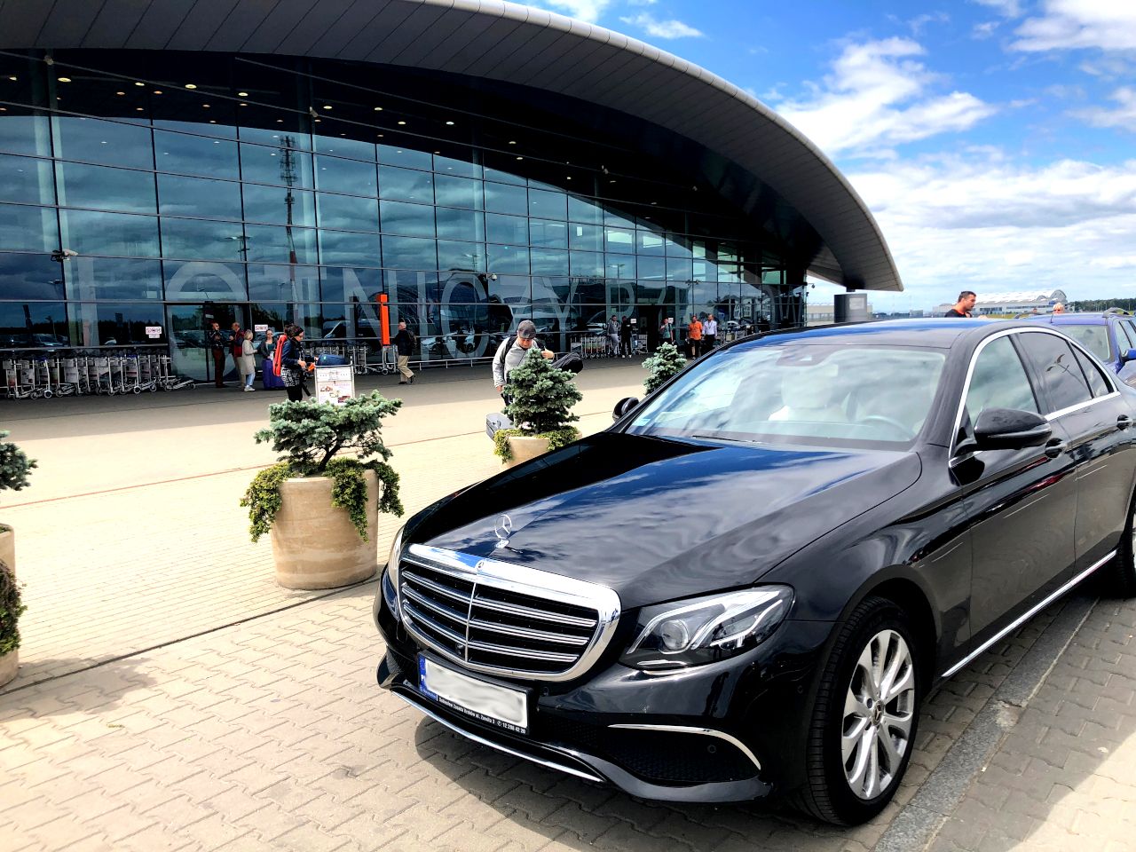 Krakau: Privater Transfer zum/vom Flughafen Krakau (KRK)