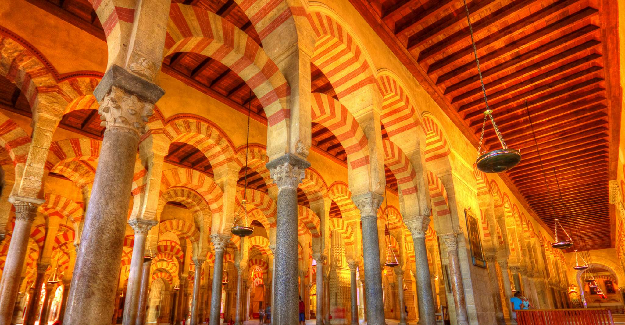 Andalusien und Barcelona 7-Tage-Paket-Tour ab Madrid - Hizvo