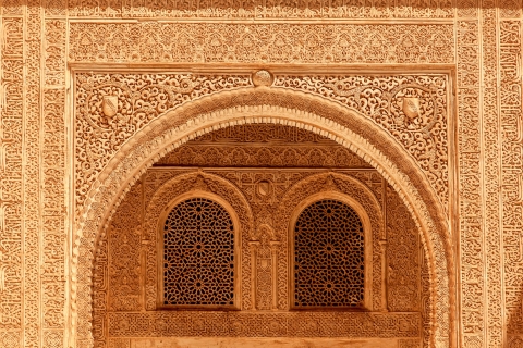 Desde la Costa del Sol o Málaga: tour Granada y la AlhambraRecogida Torremolinos Los Álamos con Alhambra Esencial