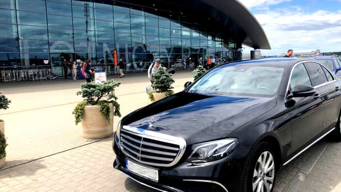 prague private transfer from or to krakow