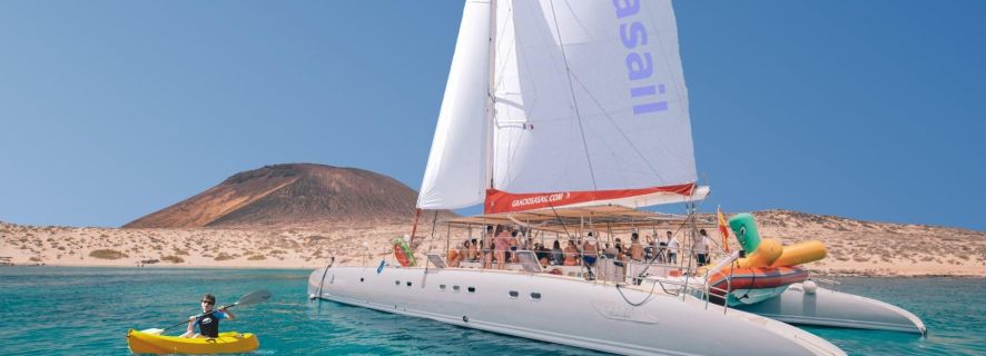 Desde Lanzarote: tour de un día en velero a La Graciosa