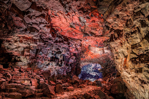 Depuis Reykjavik : tunnel de lave de Raufarhólshellir en bus