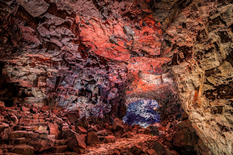 Ab Reykjavik: Raufarhólshellir-Lavahöhle per Bus