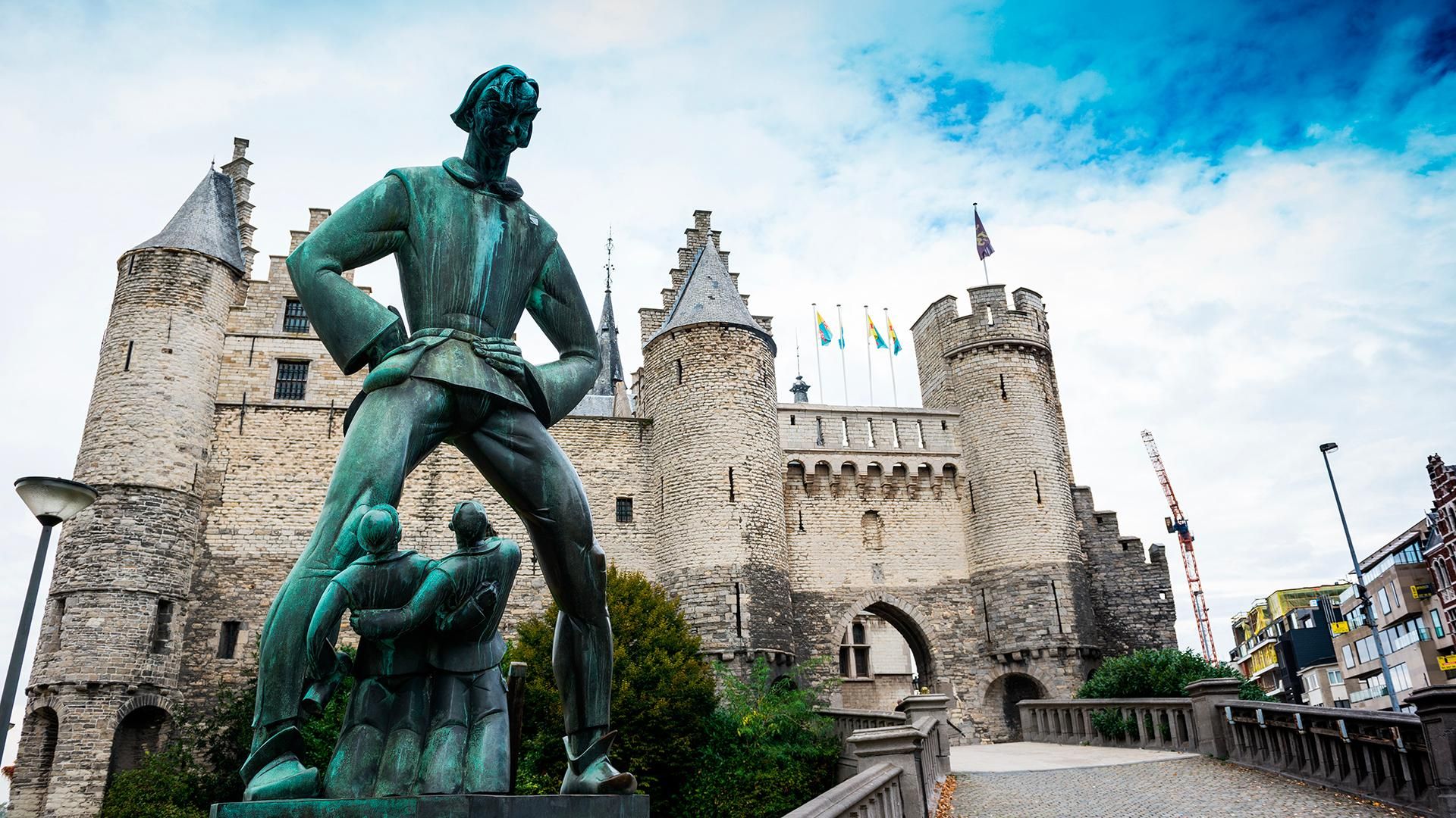 Von Brüssel aus: Ganztagestour Antwerpen und Gent mit Guide
