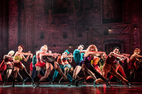 NYC: Moulin Rouge! The Musical Ingressos BroadwayMezanino central H-K, lado distante C-D, lado G