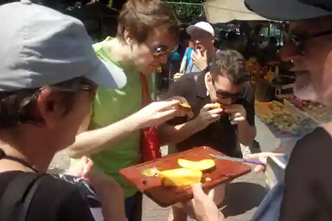 Ruta de las Frutas Tropicales de Río: Paseo por el mercado + Degustación guiada