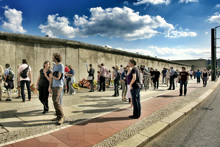 Berlin: 3-Hour Kreuzberg History Tour Private Excursion