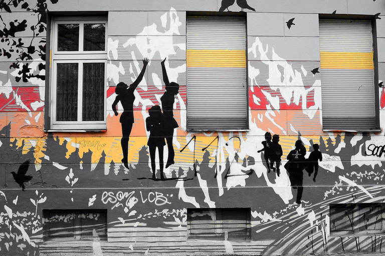 Berlin: 3-Hour Kreuzberg History Tour Private Excursion